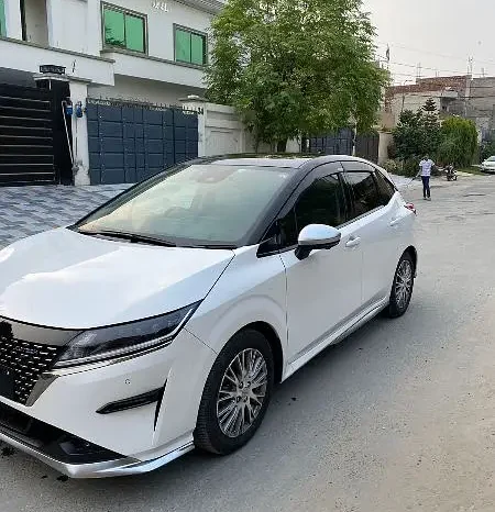 Nissan Note E Power 2021 full