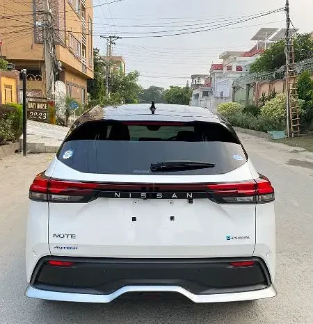 Nissan Note E Power 2021 full