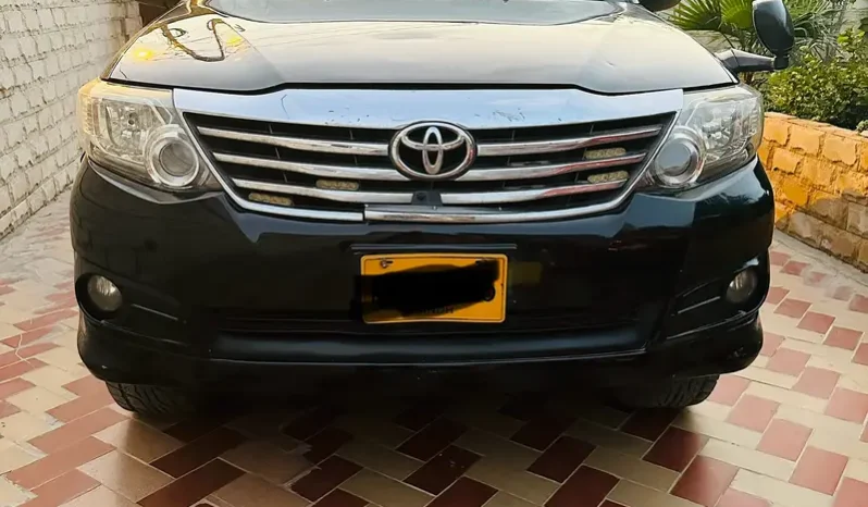 Toyota Fortuner 2014 full