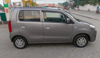 Suzuki Wagon R 2021 full