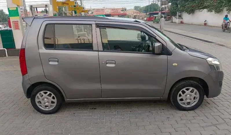 Suzuki Wagon R 2021 full