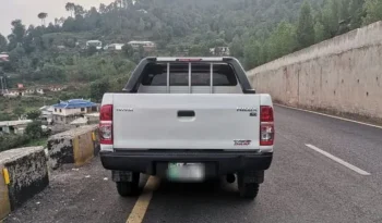 Toyota Hilux Vigo Champ2015 full