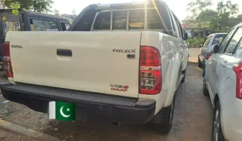 Toyota Hilux Vigo Champ2015 full