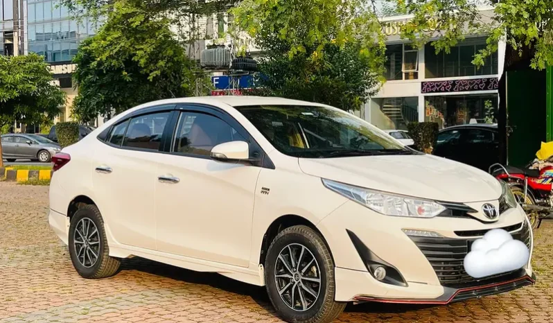 Toyota Yaris 2020 Toyota Yaris 2020 ATIV X CVT 1.5 full