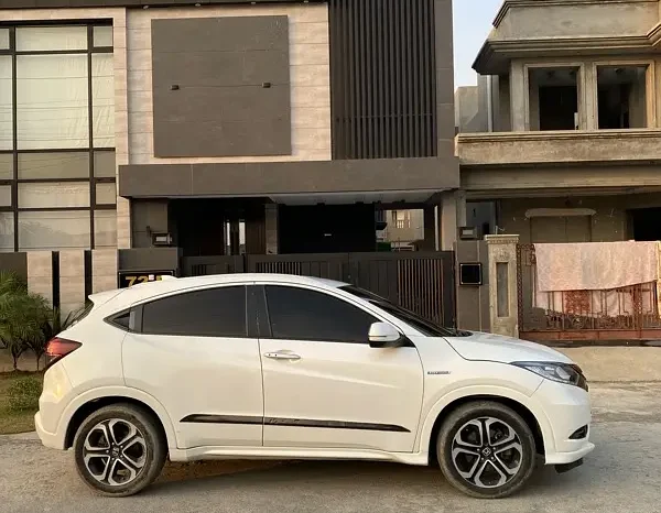 Honda Vezel 2016 full