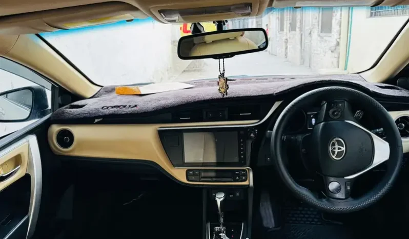 Used Toyota Corolla 2021 full