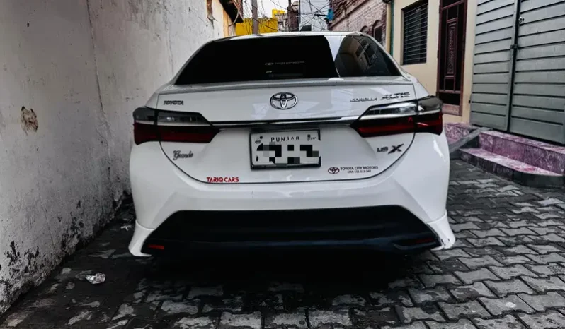 Used Toyota Corolla 2021 full