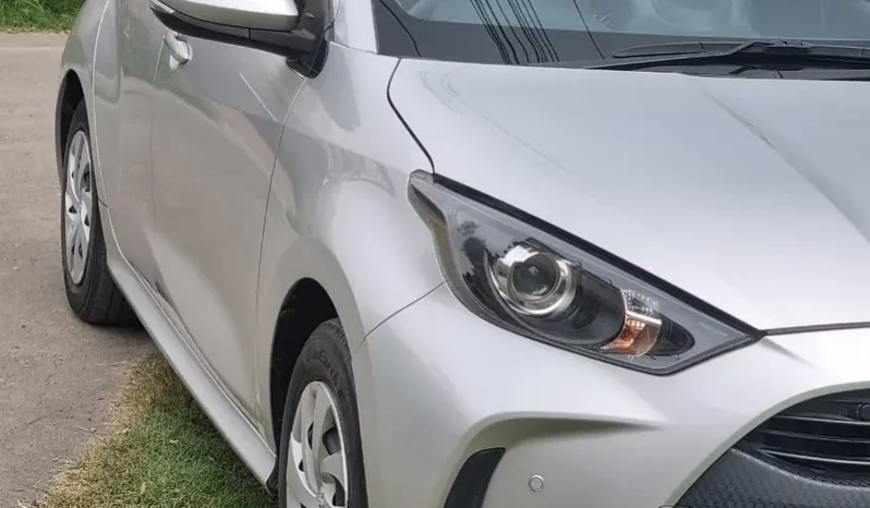 Toyota Yaris 2021 full