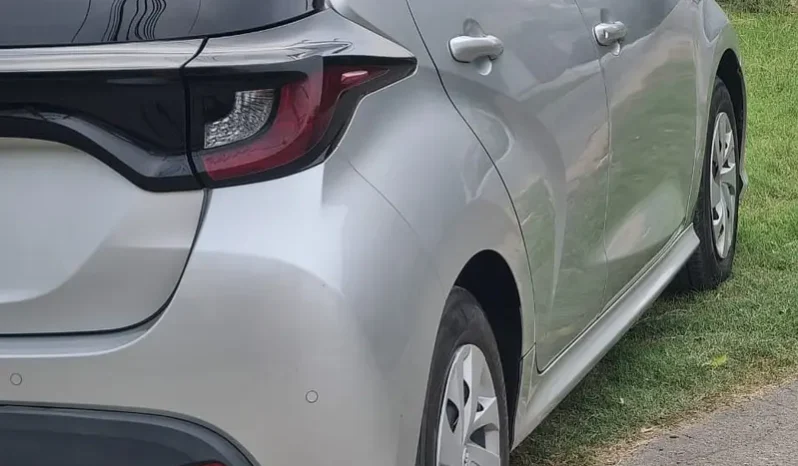 Toyota Yaris 2021 full