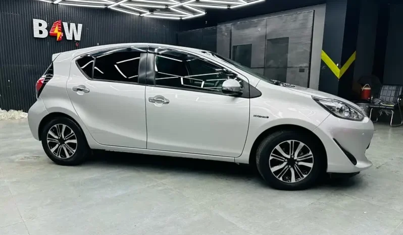 Toyota Aqua 2018 full