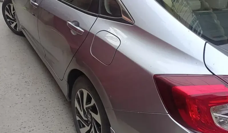 Honda Civic Oriel 2018 full