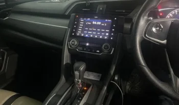 Honda Civic Oriel 2018 full