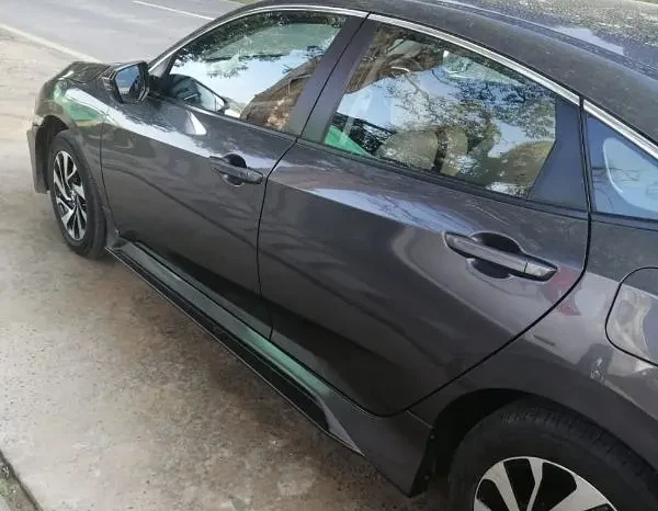 Honda Civic Oriel 2018 full