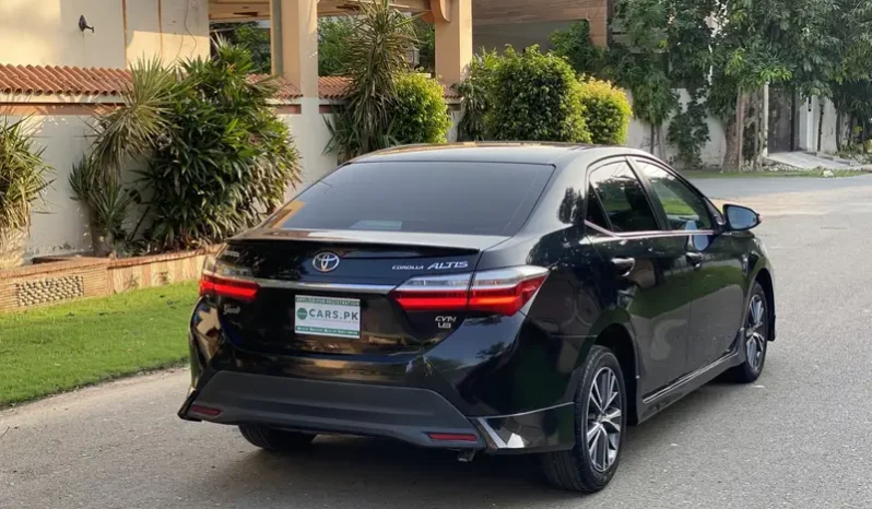 Toyota Corolla Altis Grande 1.8 2017 Model full