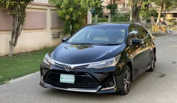 Toyota Corolla Altis Grande 1.8 2017 Model full