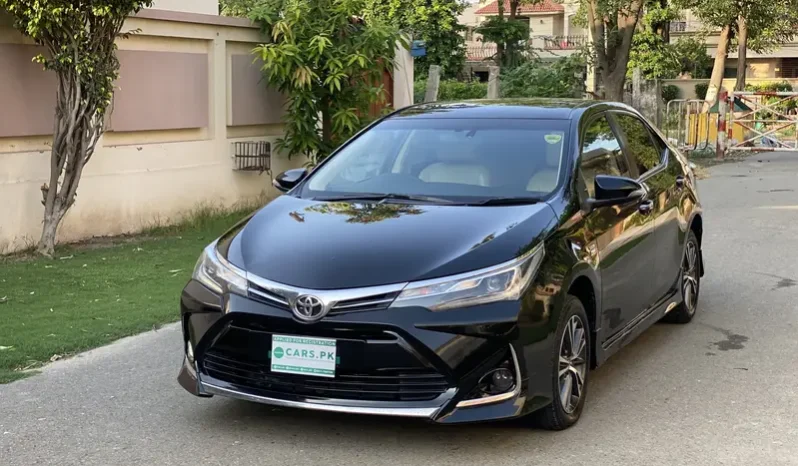 Toyota Corolla Altis Grande 1.8 2017 Model full