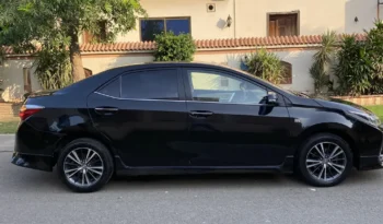 Toyota Corolla Altis Grande 1.8 2017 Model full