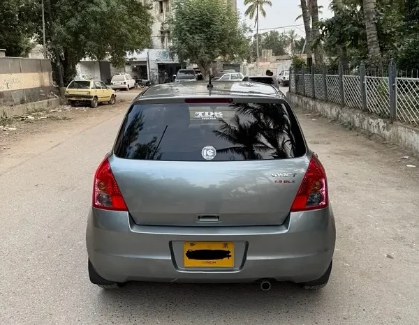 Suzuki Swift 1.3 DLX 2014 full