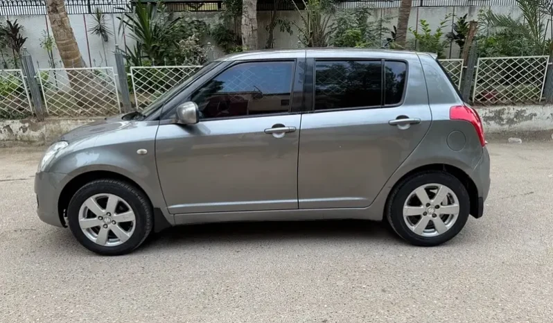 Suzuki Swift 1.3 DLX 2014 full