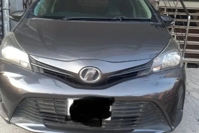 Toyota Vitz 2015 full