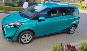 Toyota Sienta 2022 full