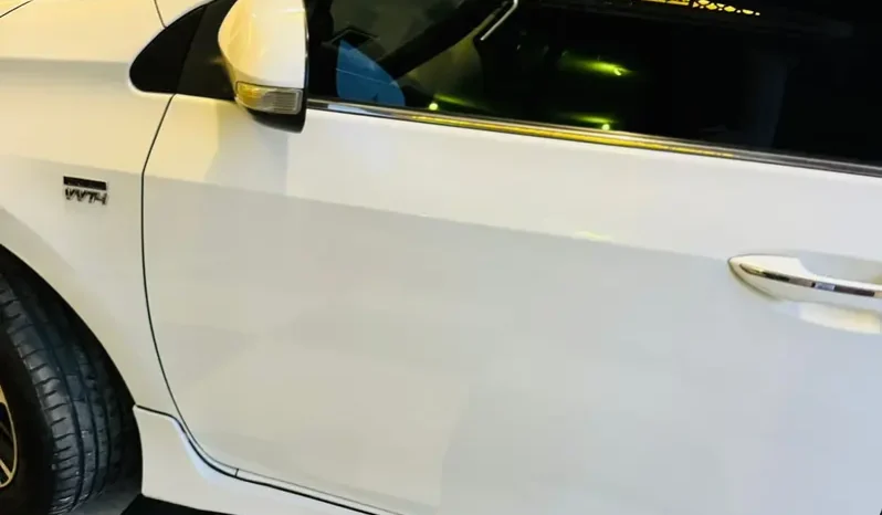 Toyota Altis Grande CVT-i 1.8 2018 full