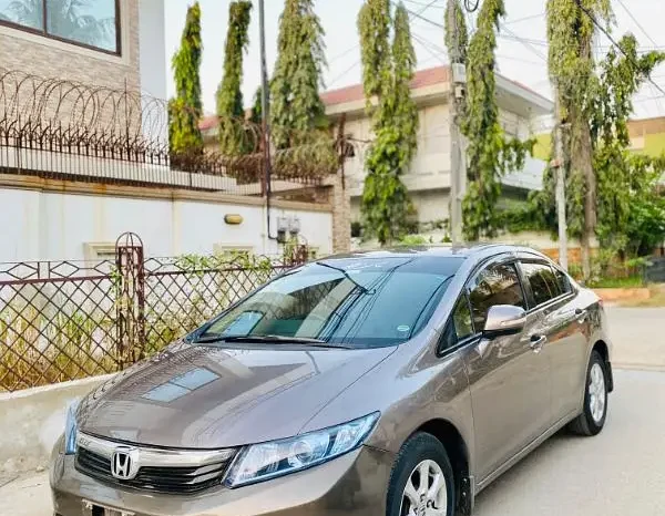 Honda Civic Prosmetic 2013 full