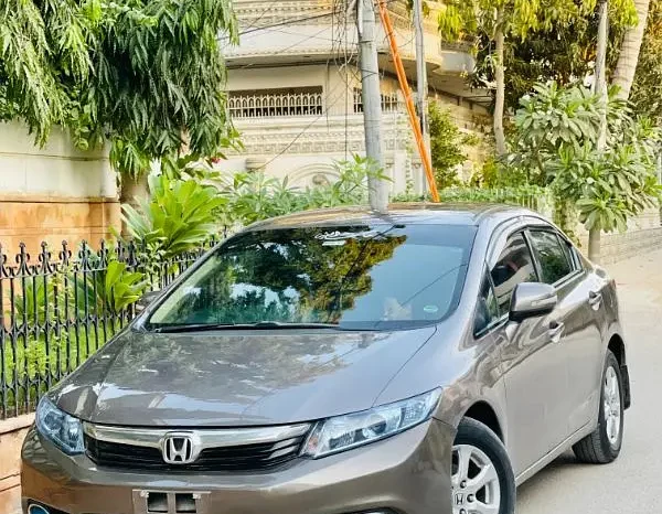 Honda Civic Prosmetic 2013 full