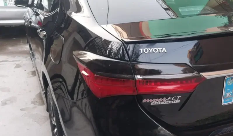 Toyota Corolla Altis X 1.6 2018 Model Good Condition full