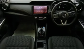 Nissan Kicks 2021 full