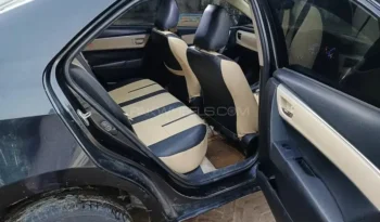 Toyota Corolla Altis Grande CVT-i 1.8 Model 2015 full