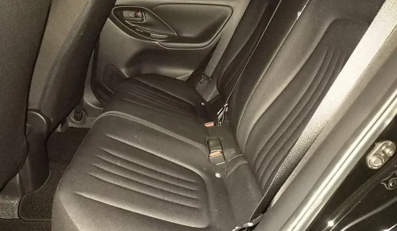 Toyota Yaris Hatch Back 2021 self/fresh import model 2021 full