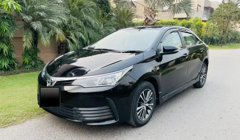Toyota Corolla Altis Automatic 1.6 2018 full