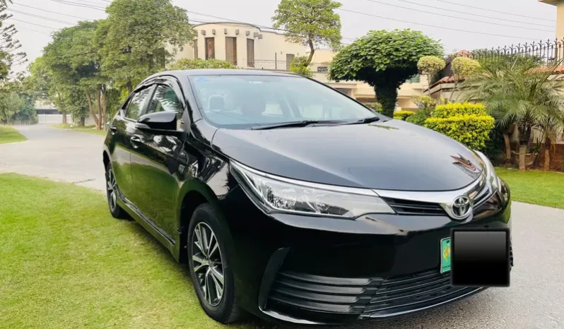 Toyota Corolla Altis Automatic 1.6 2018 full
