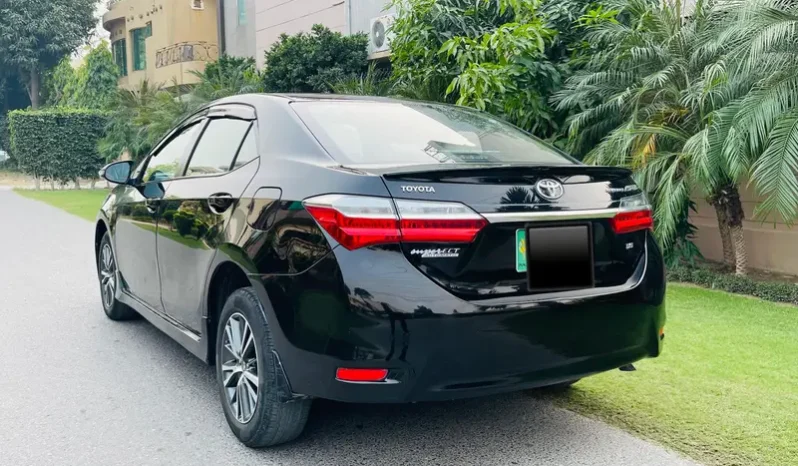 Toyota Corolla Altis Automatic 1.6 2018 full