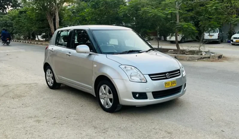 SUZUKI SWIFT DLX AUTOMATIC 1.3 2020 full